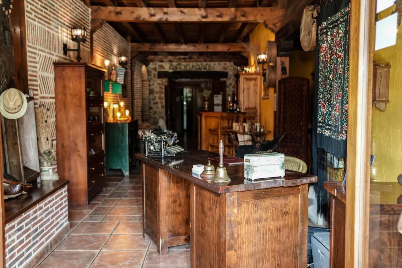 Posada Real De Carreteros Casarejos 外观 照片
