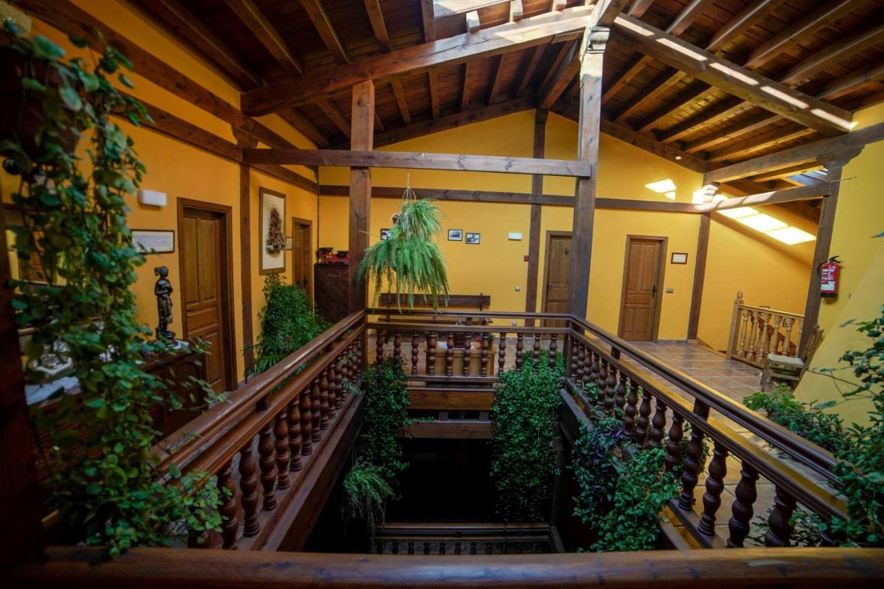 Posada Real De Carreteros Casarejos 外观 照片